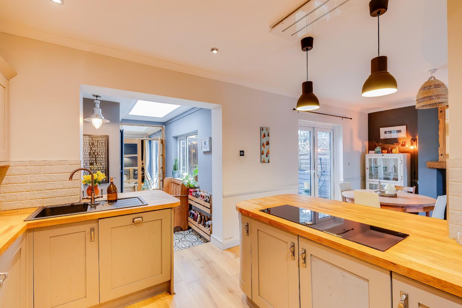 Borough Close, Cowbridge, Vale of Glamorgan, CF71 7BN